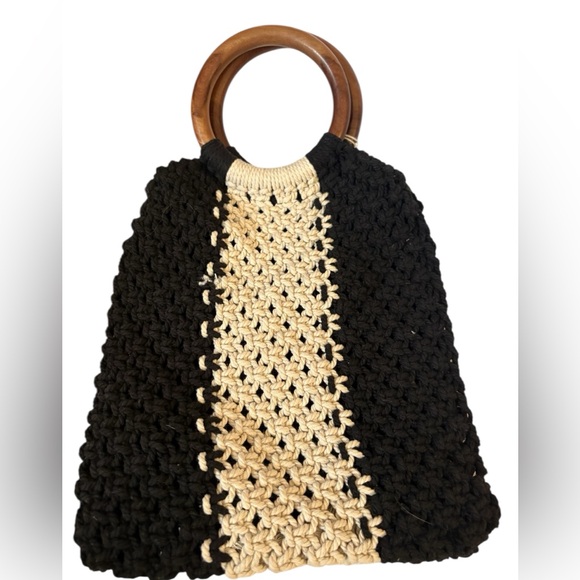 Curateur x Laude The Label Gabby Mini Macrame Bag and Skincare Bundle - Picture 8 of 9